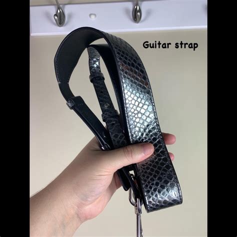 MICHAEL KORS Guitar Strap **unboxing and reveal** 